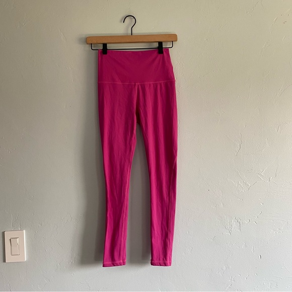 Zyia Fuchsia Brilliant Hi-Rise 7/8 Leggings - Picture 3 of 11
